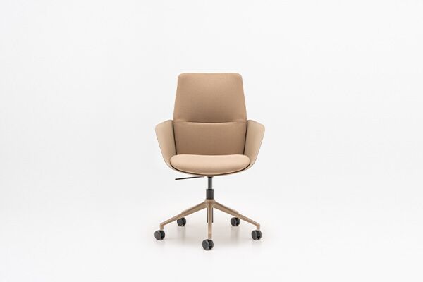 Senda - chair with an aluminum base and height adjustment
