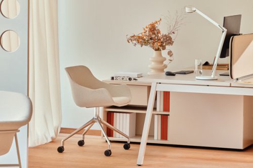 Baltic Classic - chair polished aluminium base