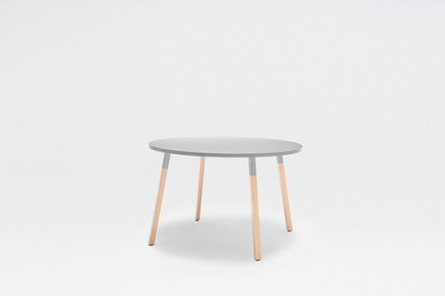 Ogi W café table wooden legs