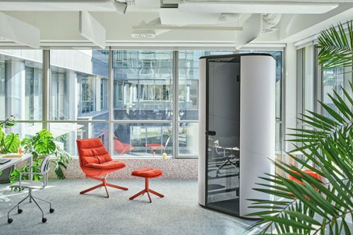 Hana - compact acoustic booth