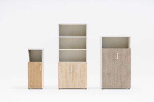 Basic half-bookcase