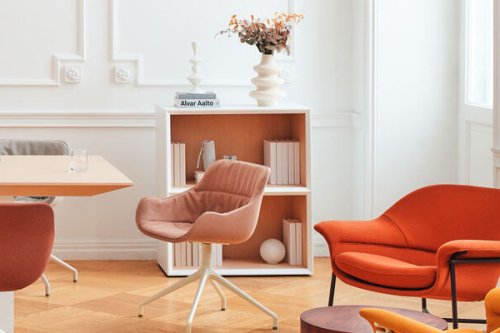 Gravity - bookcase