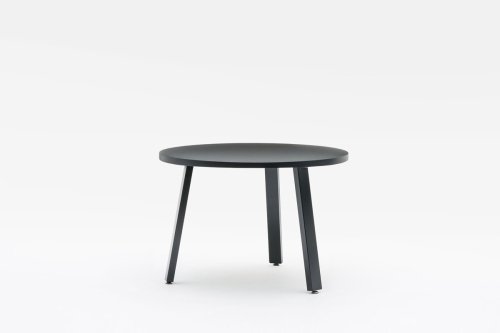 Ogi A coffee table