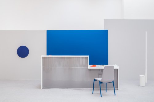 Wave reception desk organic front