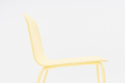 Nud - plywood chair with a four-legged metal base
